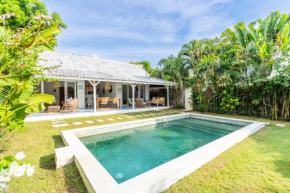 Villa Blue Damai - 2 Bedrooms Bingin